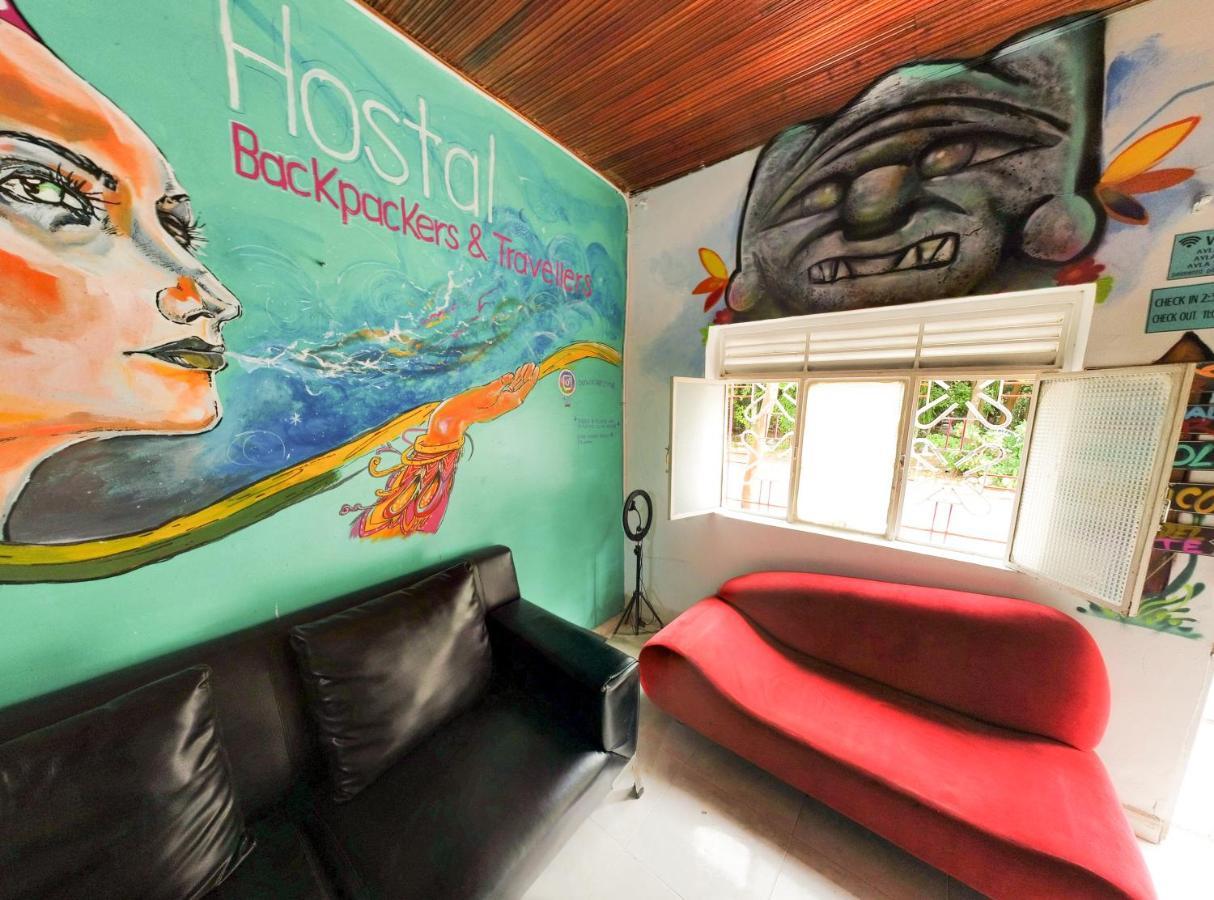 Backpackers And Travellers Hostel ネイバ エクステリア 写真