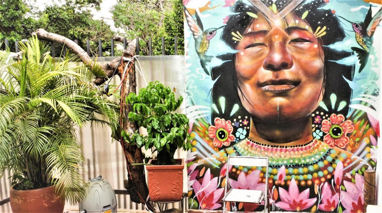 Backpackers And Travellers Hostel ネイバ エクステリア 写真